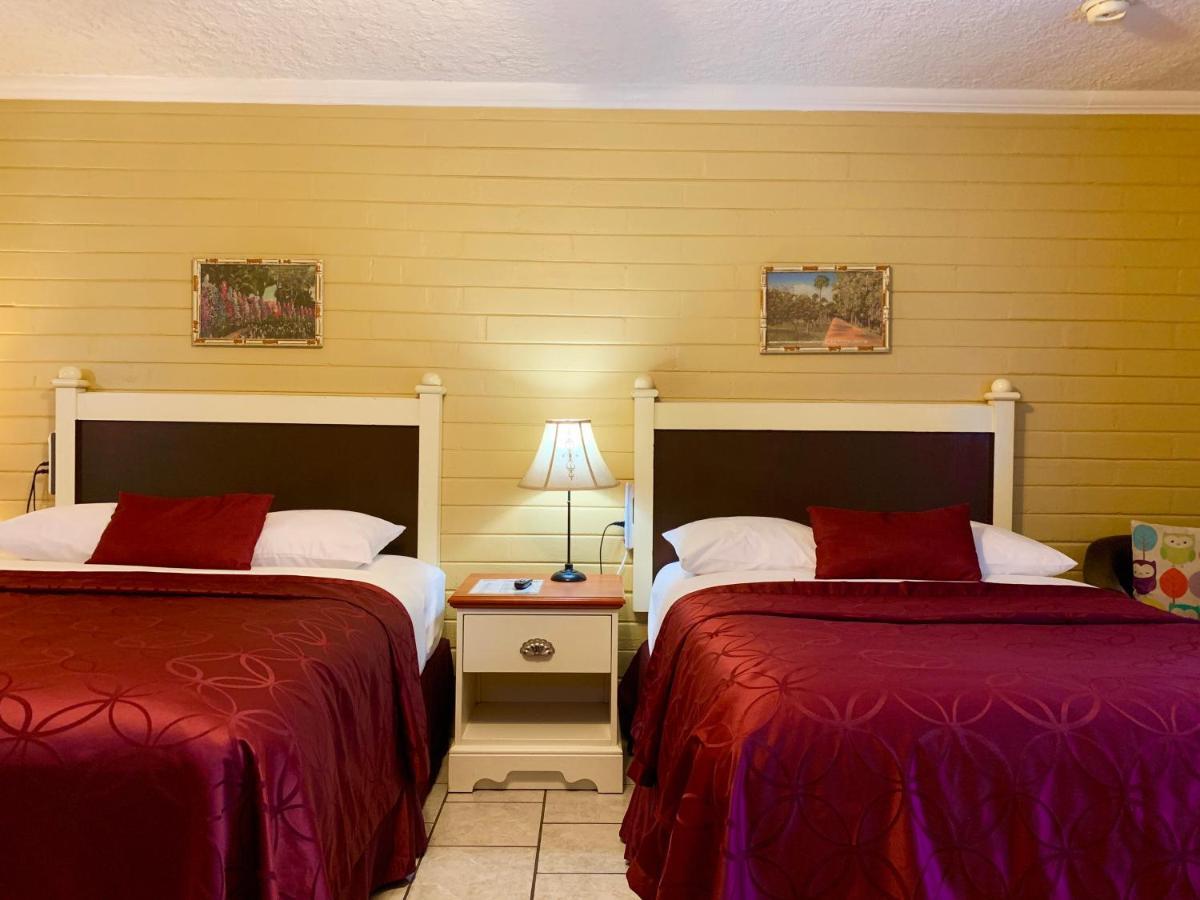 Lakeside Inn And Cafe Saint Cloud Bagian luar foto